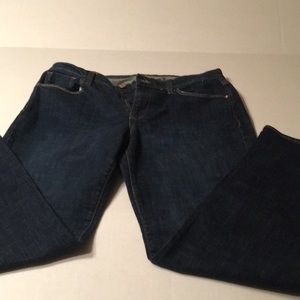 Old Navy Size 12 (The Sweetheart) L242